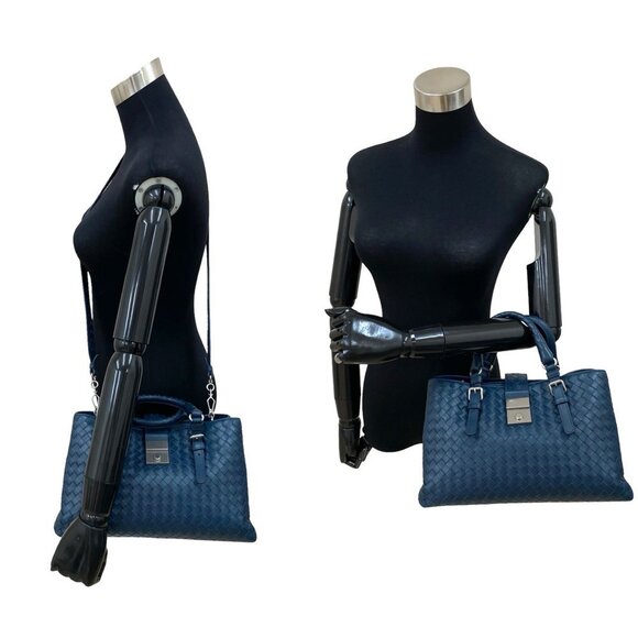 BOTTEGA VENETA Blue Leather Intrecciato Shoulder Bag - Picture 2 of 10